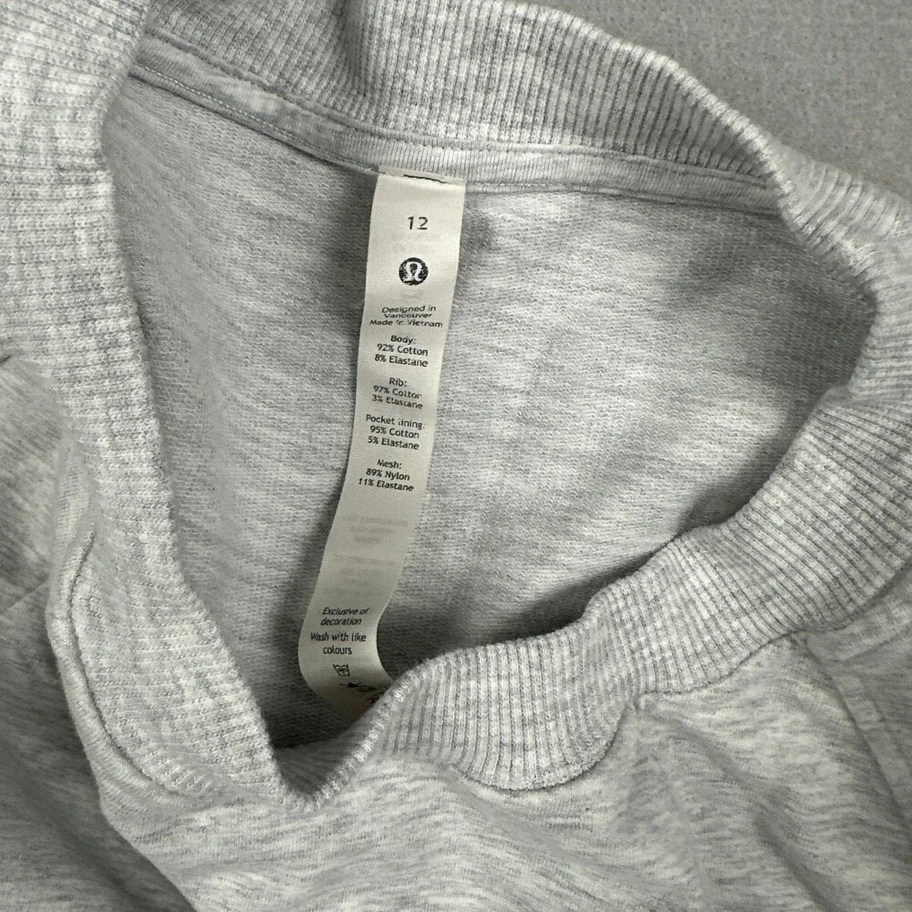 Lululemon Sweatshirt Women 12 Core Light Gray Scuba Crew Pullover Sweater Pocket
